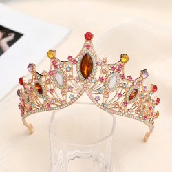 Children's crown hair accessories and hairpins, a cute golden birthday gift from South Korea. A beautiful performance of princess hairpins for children