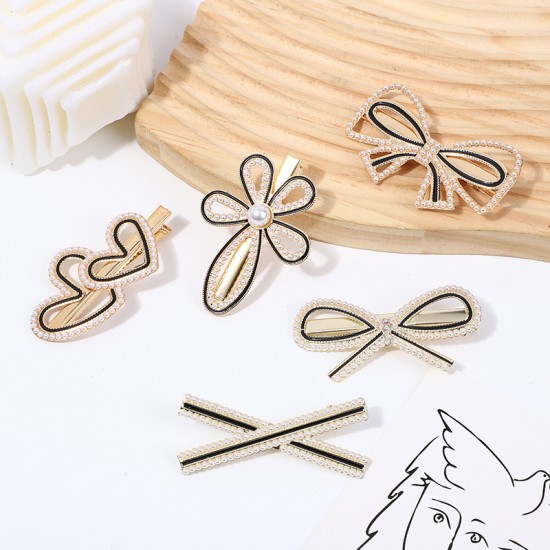 Wholesale of Korean-style cute pearl hair clips, Instagram water diamond hair clips, retro bangs hair clips, and simple heart-shaped hair accessories Wholesale of Korean-style cute pearl hair clips, Instagram water diamond hair clips, retro bangs hair clips, and simple heart-shaped hair accessories