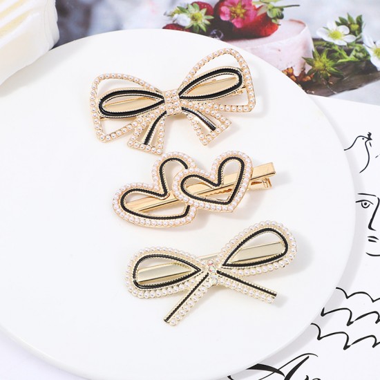 Wholesale of Korean-style cute pearl hair clips, Instagram water diamond hair clips, retro bangs hair clips, and simple heart-shaped hair accessories Wholesale of Korean-style cute pearl hair clips, Instagram water diamond hair clips, retro bangs hair clips, and simple heart-shaped hair accessories