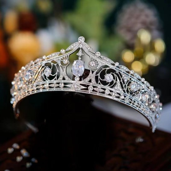 2024 new princess-style wedding crown, bridal high-end headwear, wedding accessories, princess coming-of-age ceremony, birthday crown 2024 new princess-style wedding crown, bridal high-end headwear, wedding accessories, princess coming-of-age ceremony, birthday crown