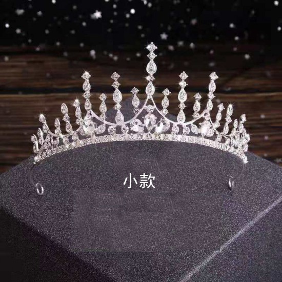Wholesale of children's crown headwear, new girls' crown crystal hair bands, model catwalk hair accessories and princess hair clips Wholesale of children's crown headwear, new girls' crown crystal hair bands, model catwalk hair accessories and princess hair clips