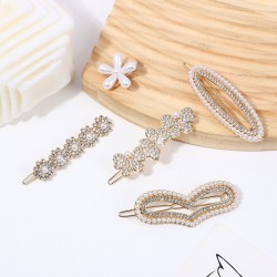 Wholesale of Korean-style cute pearl hair clips, Instagram water diamond hair clips, retro bangs hair clips, and simple heart-shaped hair accessories