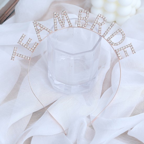 Happy birthday on Xiaohongshu! Internet-famous baked decorative cake, crown, water diamond crystal, diamond-encrusted party outfit hair band Happy birthday on Xiaohongshu! Internet-famous baked decorative cake, crown, water diamond crystal, diamond-encrusted party outfit hair band