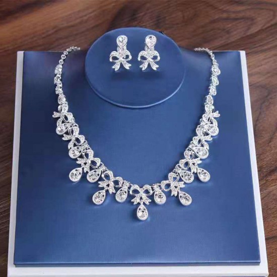 2024 New bridal headwear three-piece set, crown necklace set, grand and ethereal wedding hair accessories, wedding dress accessories 2024 New bridal headwear three-piece set, crown necklace set, grand and ethereal wedding hair accessories, wedding dress accessories